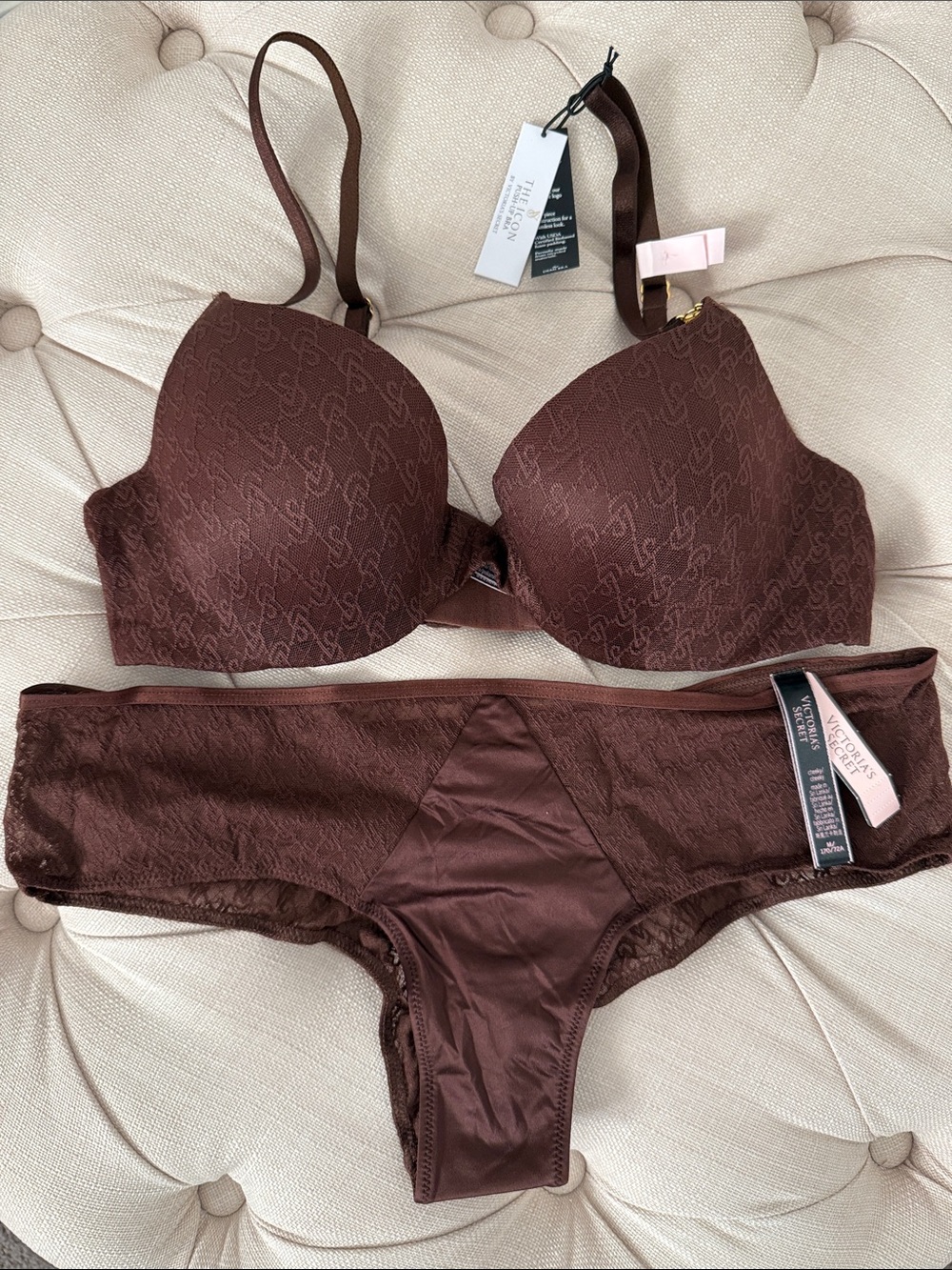 Victoria's Secret Bra & Panty Set